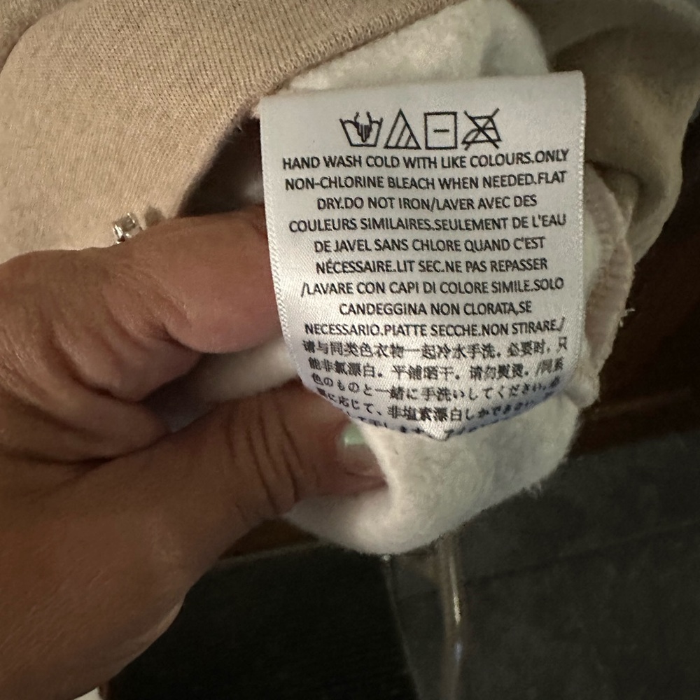 Essentials Sweatshirt - image 3